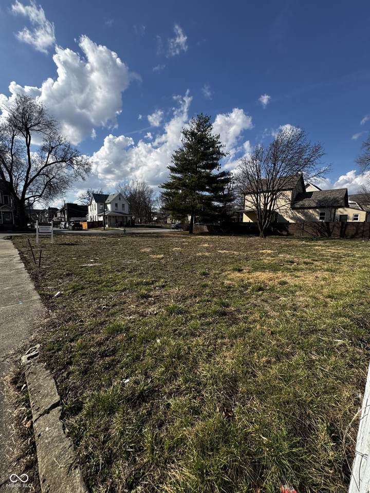 1710 Ohio Street - Photo 1