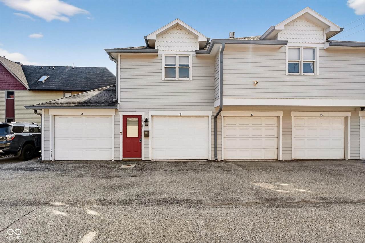 1011 Ogden Street - Photo 1