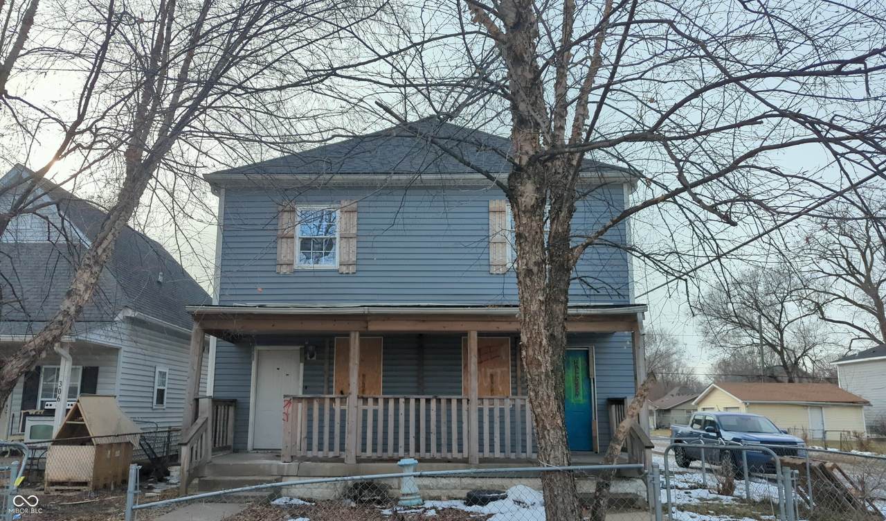 302 Harris Avenue - Photo 1