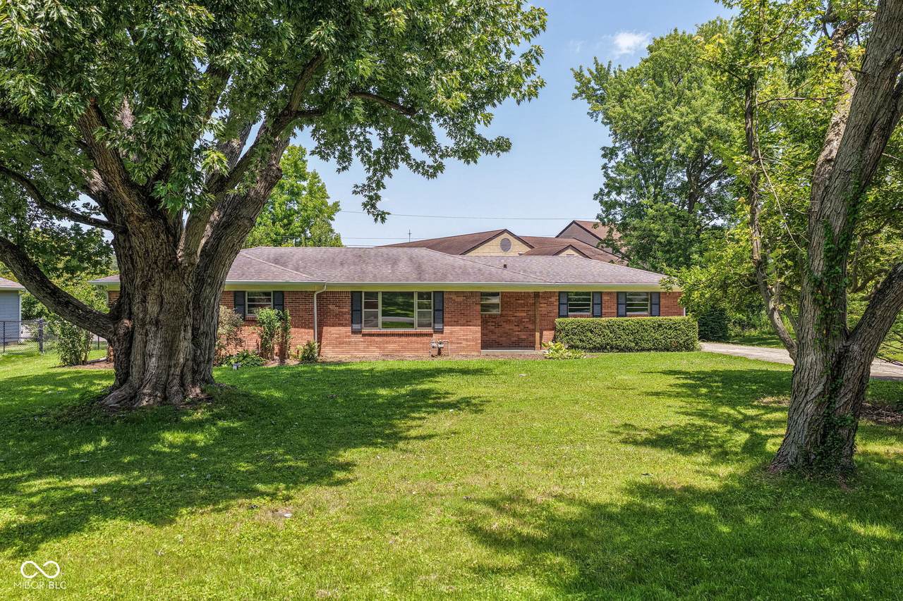 1526 Orchard Park Drive - Photo 1