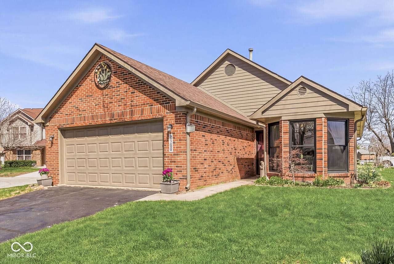 5802 White Lick Court - Photo 1