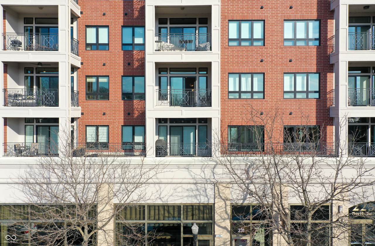 225 2nd Street - Photo 1