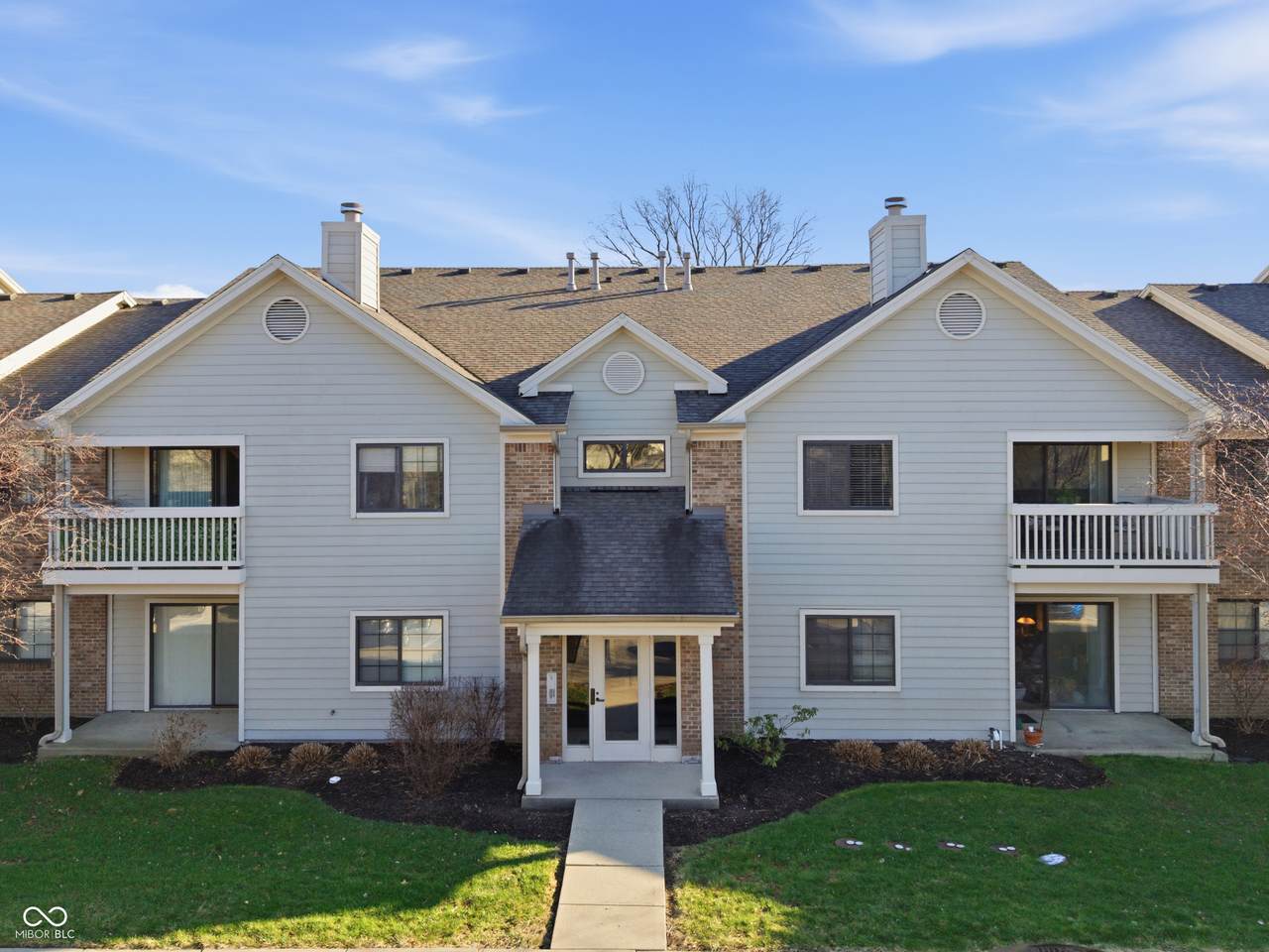 947 Wickham Court - Photo 1
