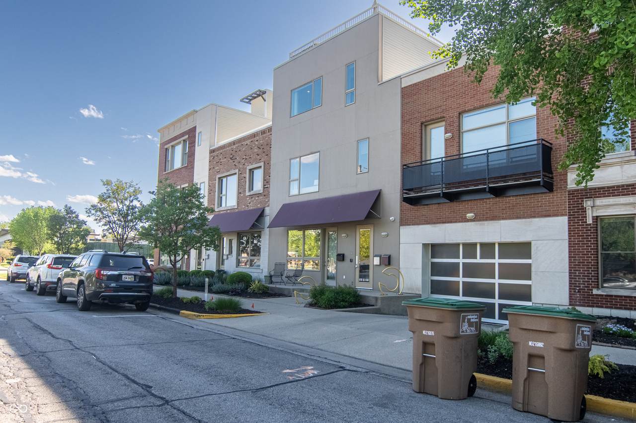 1014 Jackson Street - Photo 1