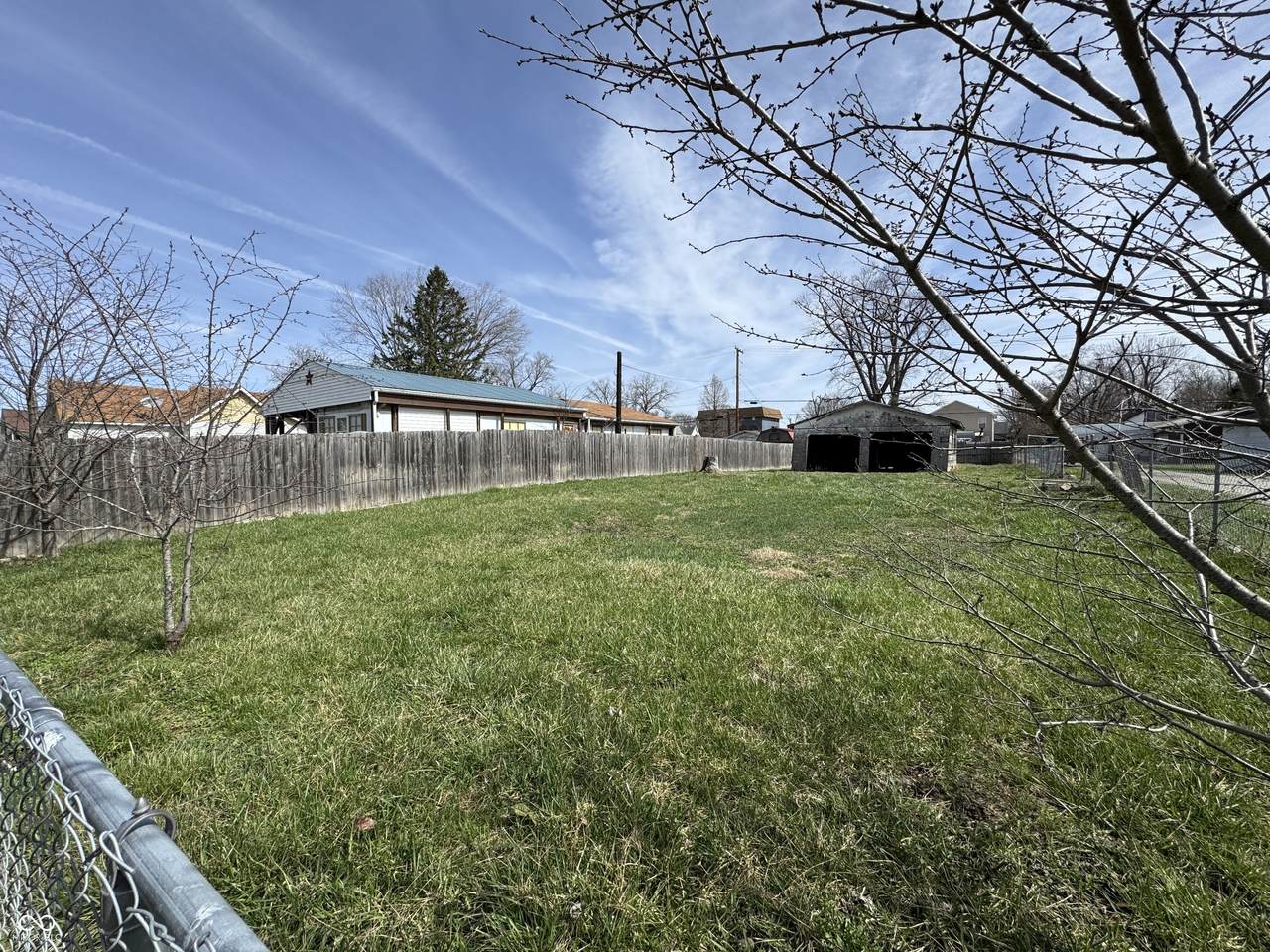 203 Short Street - Photo 1
