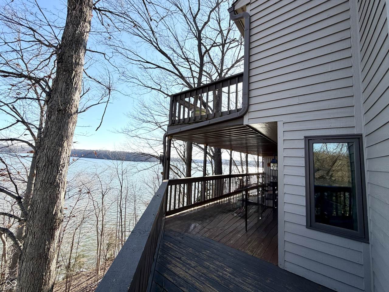 2072 Waters Edge Drive - Photo 1