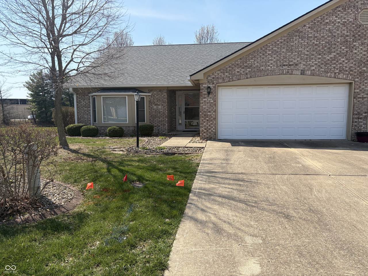 166 Lake View Court - Photo 1