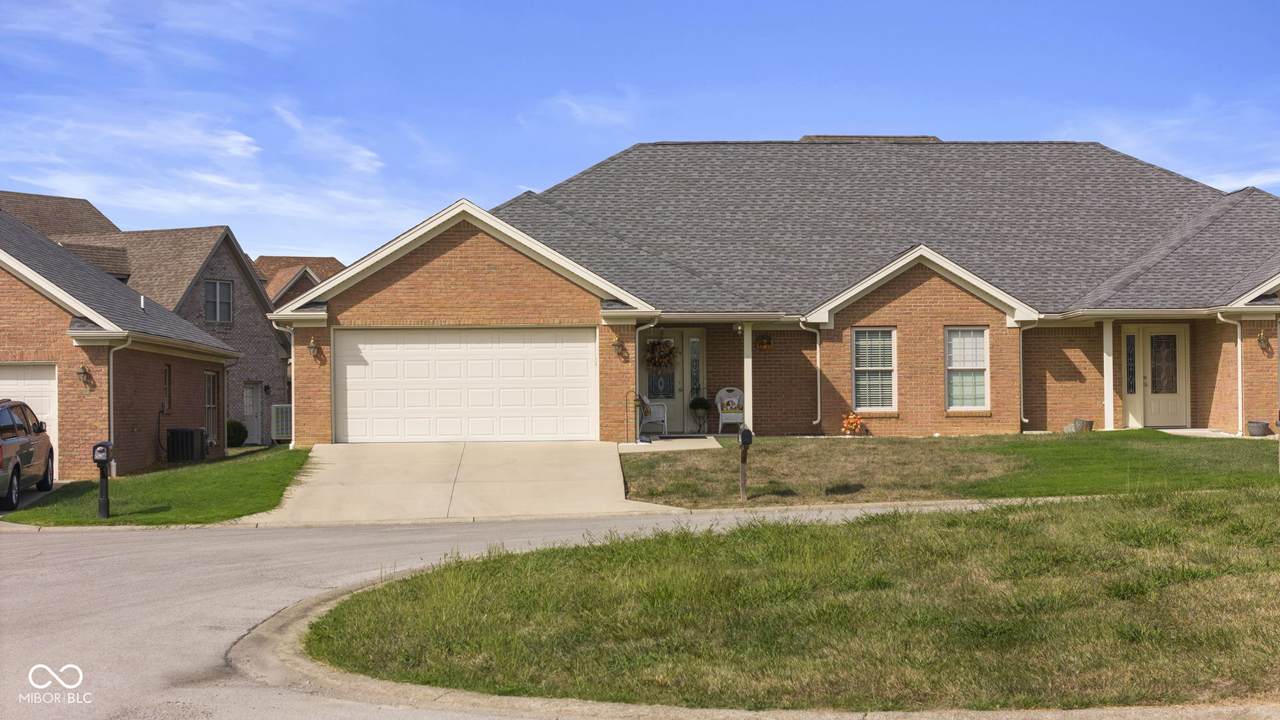 1557 Willow Court - Photo 1
