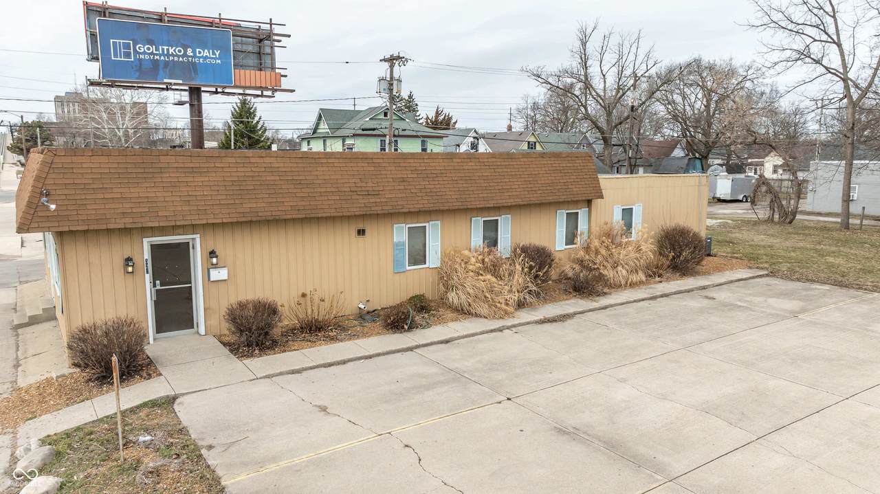 520 8th Street - Photo 1
