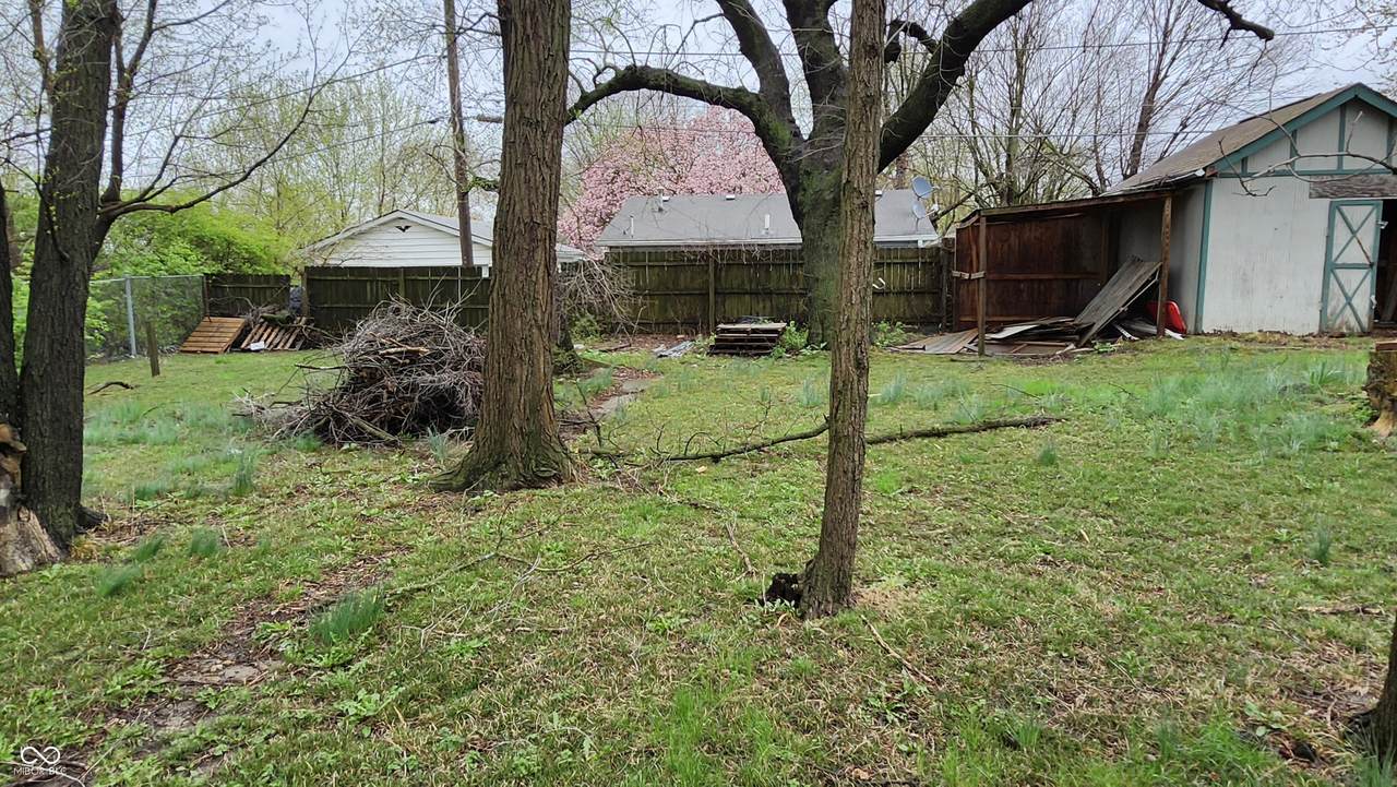 2521 Madison Avenue - Photo 1