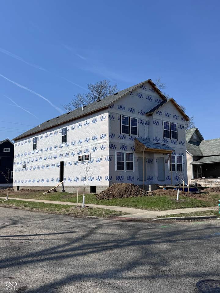 2702 Winthrop Avenue - Photo 1