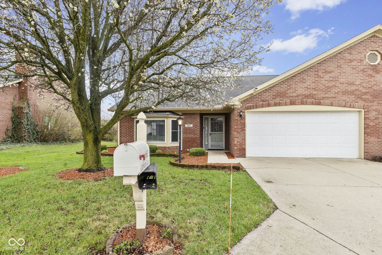 6612 Cobham Lane - Photo 1
