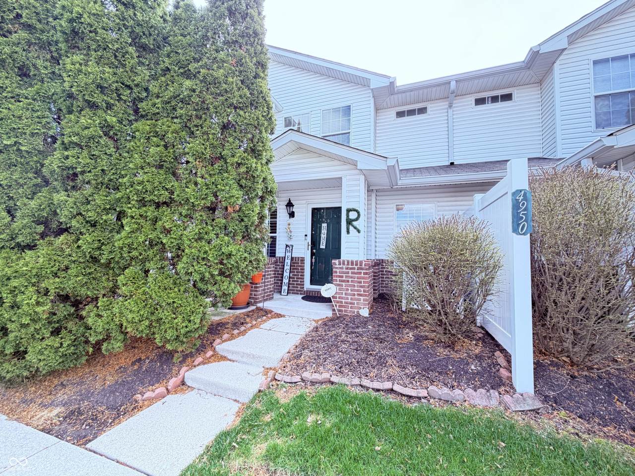 4950 Potomac Square Way - Photo 1