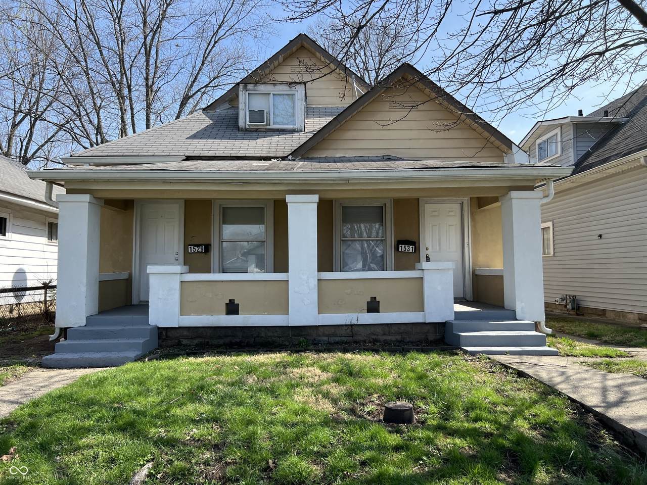 1529 Hiatt Street - Photo 1