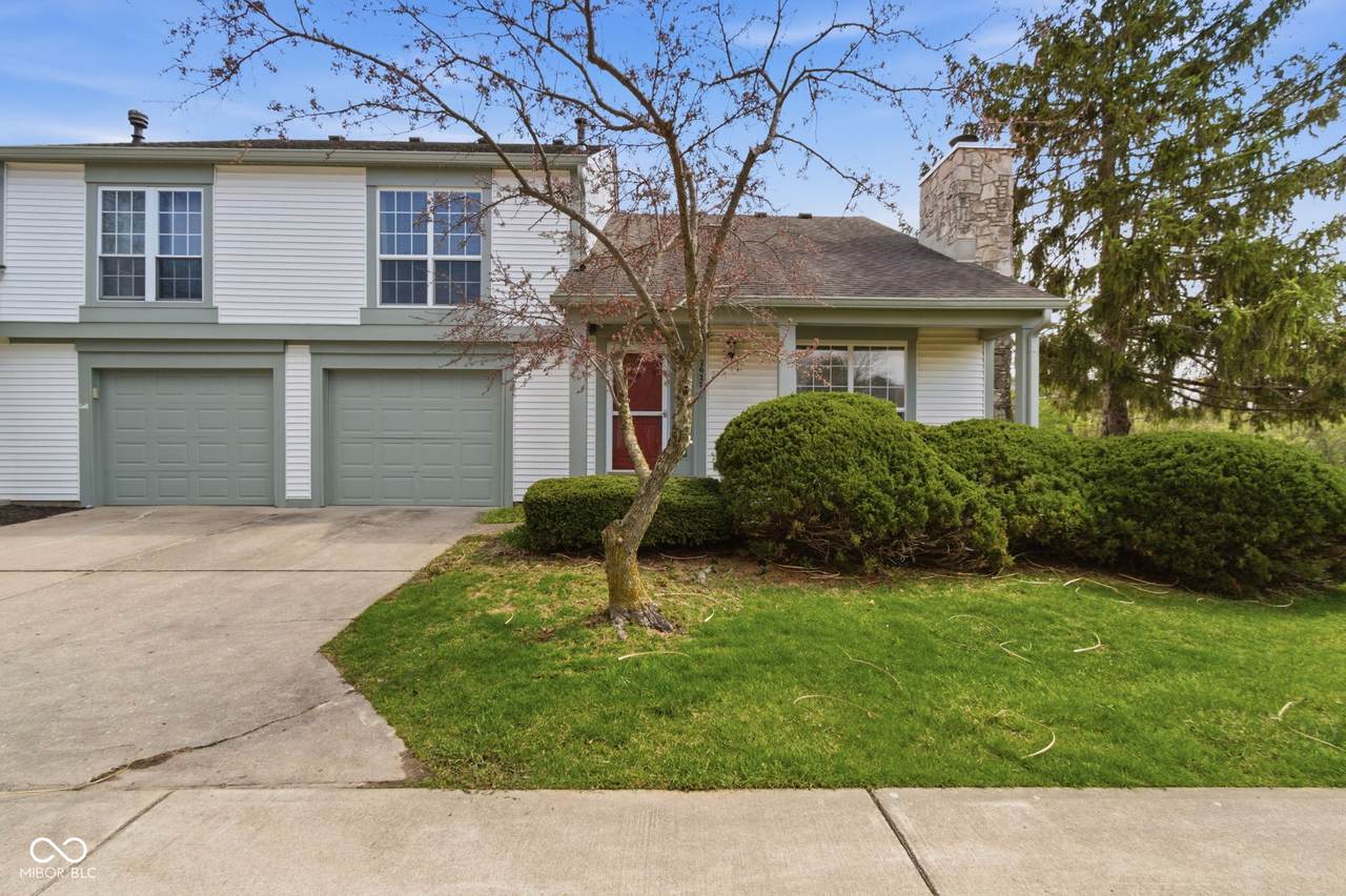 2627 Fox Valley Place - Photo 1