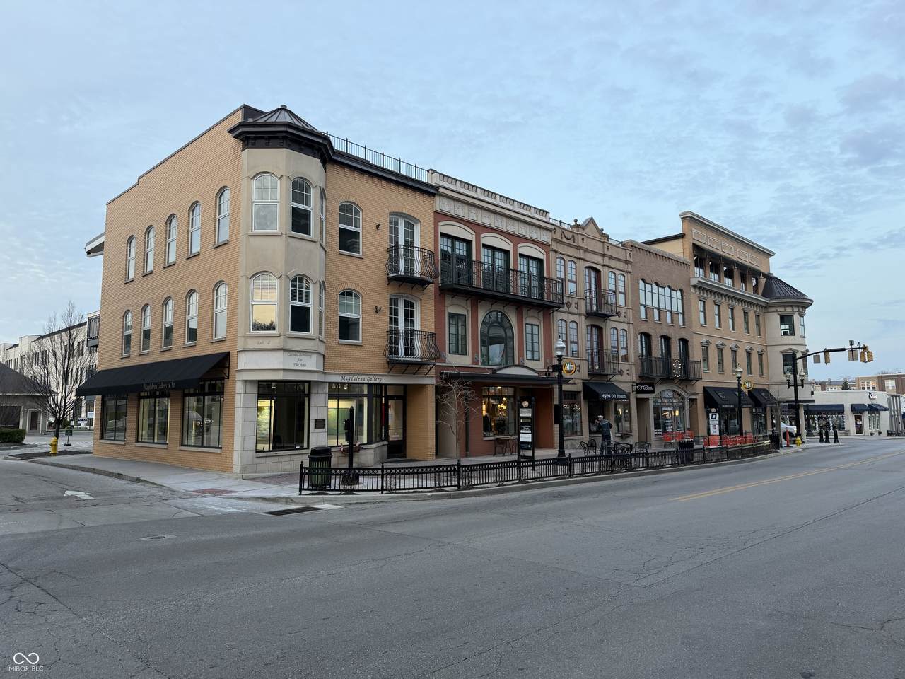 27 Main Street - Photo 1