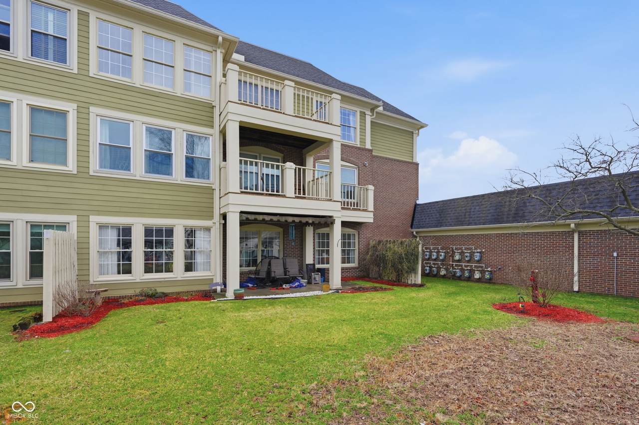 7601 Newport Bay Drive - Photo 1
