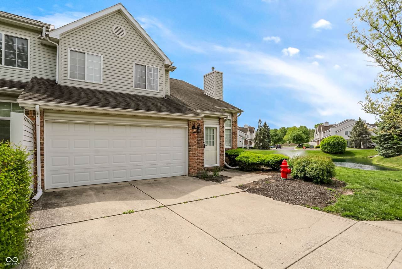 5756 Carrousel Drive - Photo 1