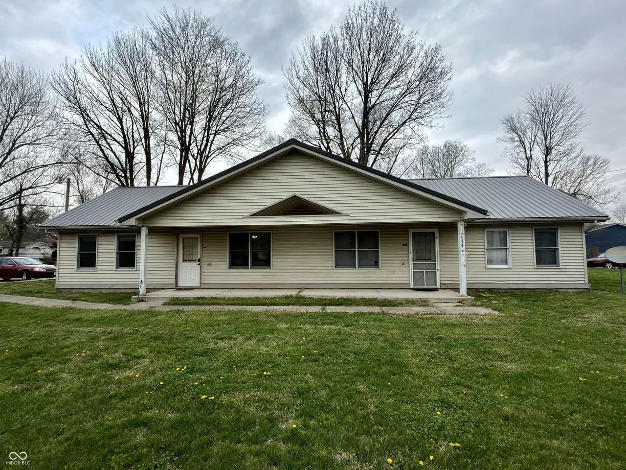 600 Grant Street - Photo 1