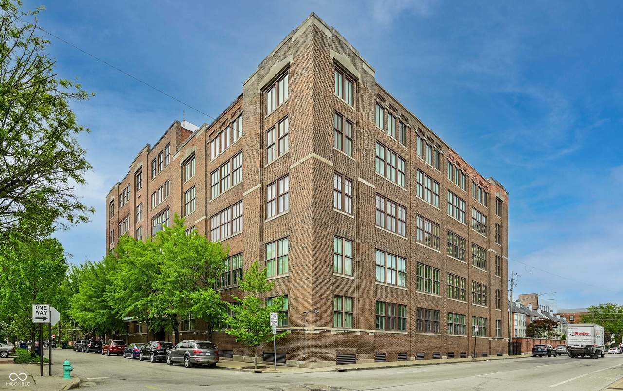 430 Park Avenue - Photo 1