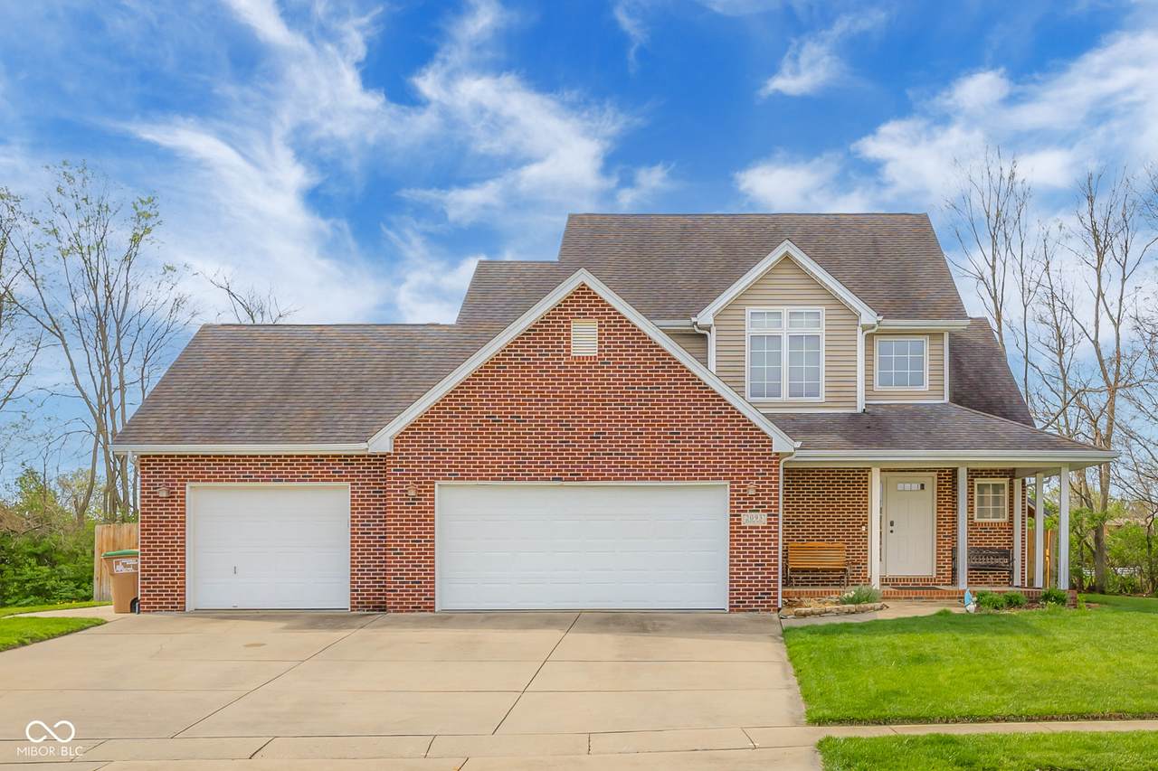 2093 Iroquois Trail - Photo 1