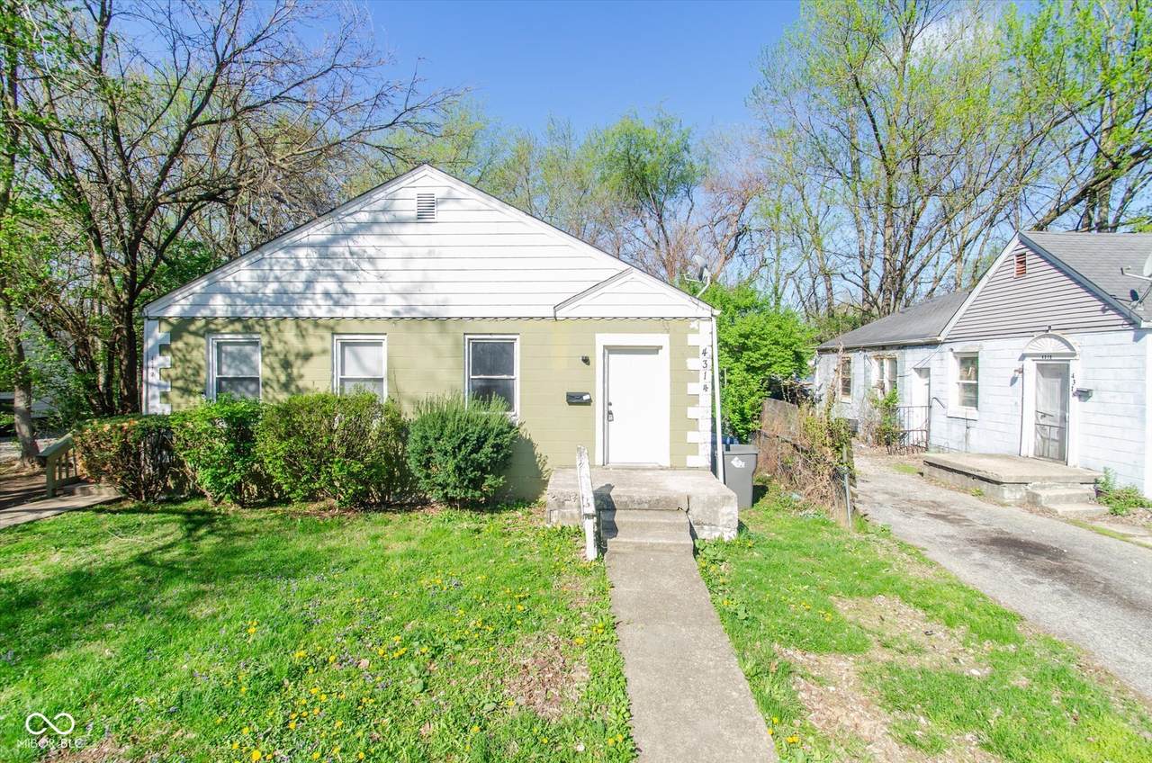 4312 Norwaldo Avenue - Photo 1