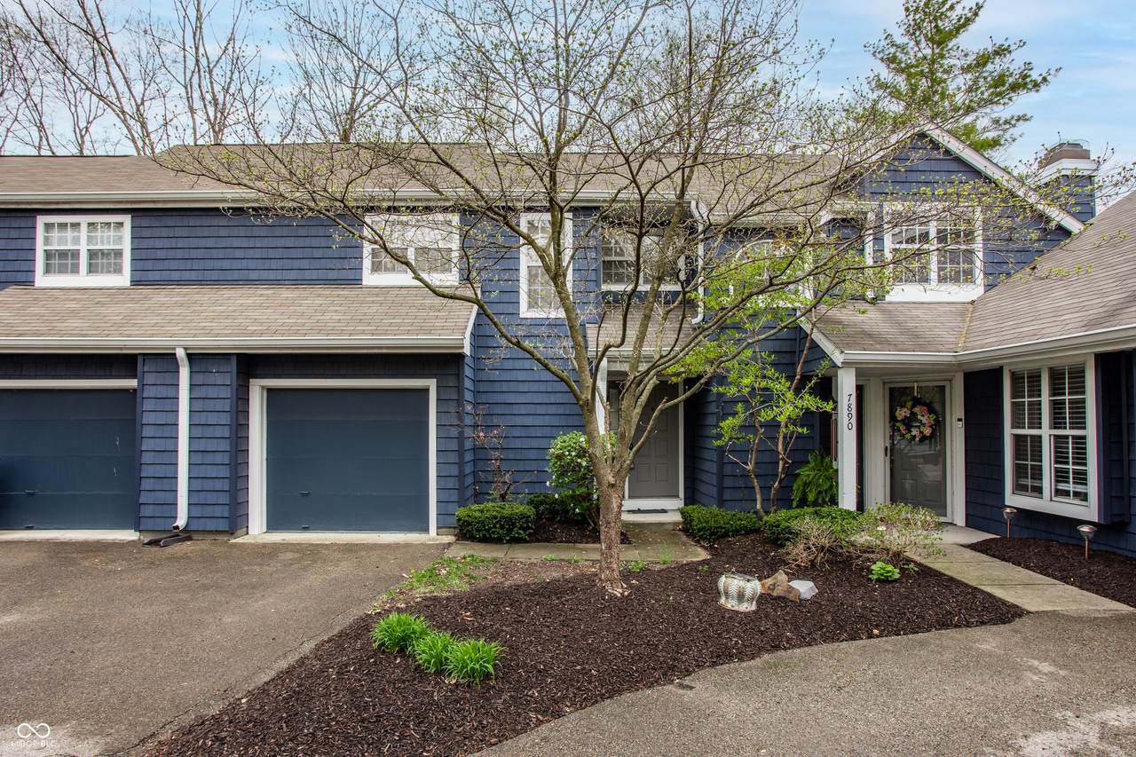 7886 Harbour Isle - Photo 1