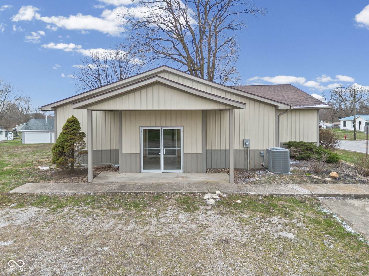 307 High Street - Photo 1