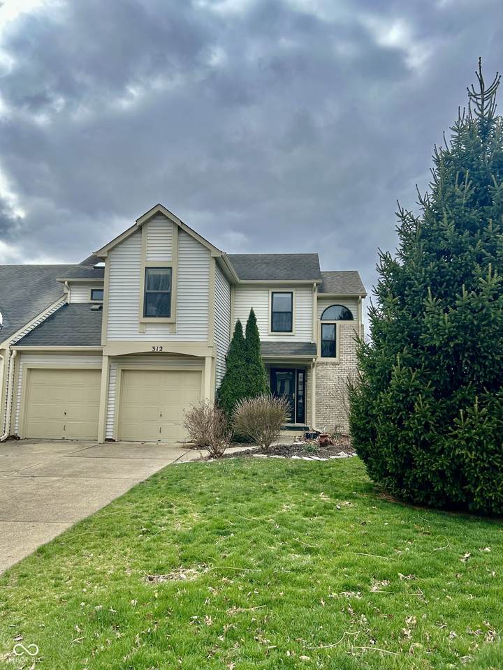 312 Carriage Lane - Photo 1