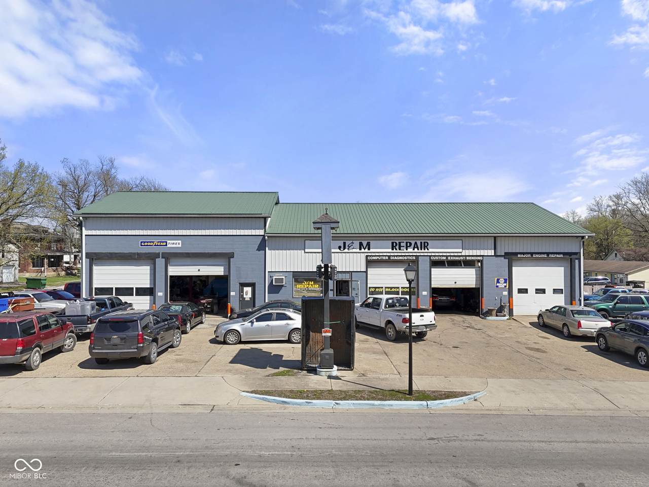 201 Main Street - Photo 1
