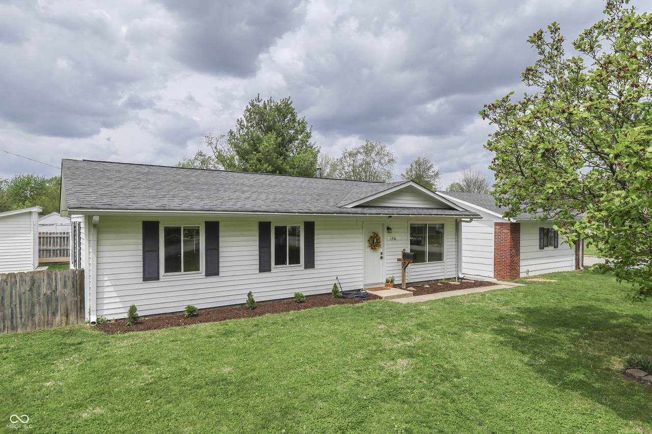 146 Parkview Drive - Photo 1