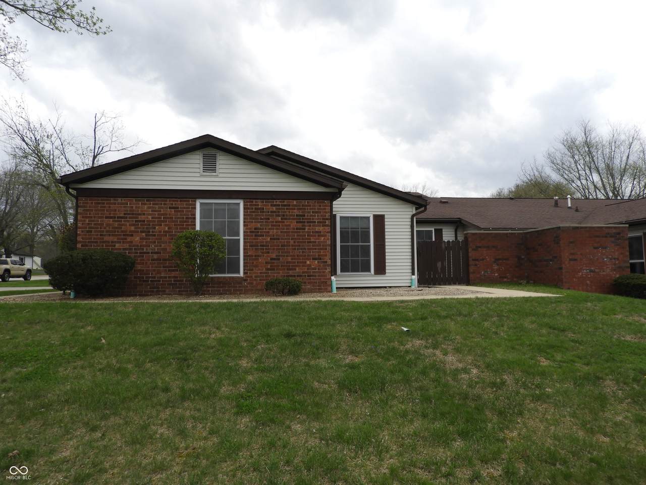 3308 Westminster Way - Photo 1