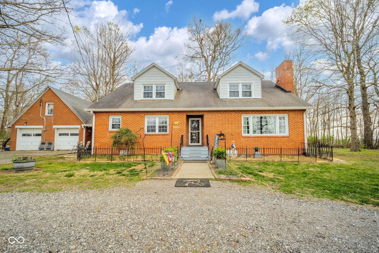 11910 County Road 800 - Photo 1