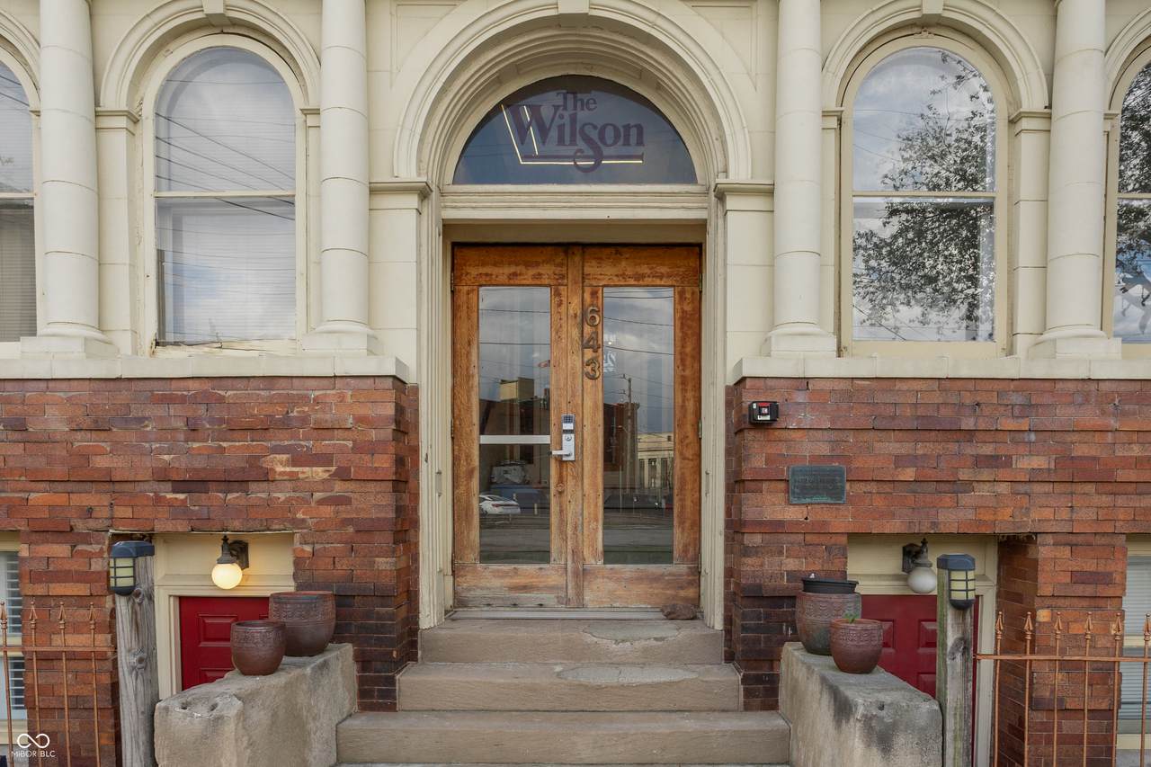 643 Fort Wayne Avenue - Photo 1