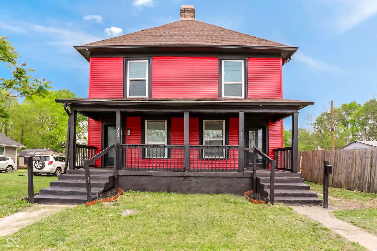 1306 30th Street - Photo 1