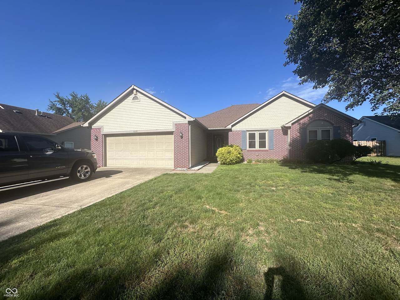 608 Morningside Drive - Photo 1