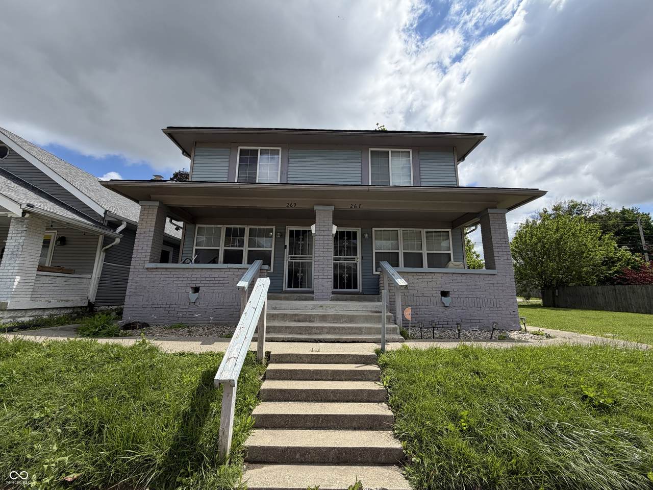267 Hendricks Place - Photo 1