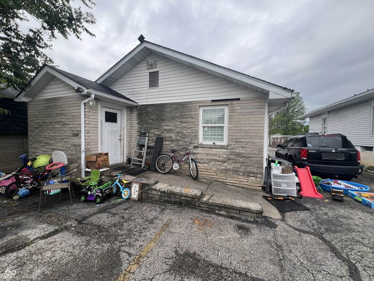 1708 24th Street - Photo 1
