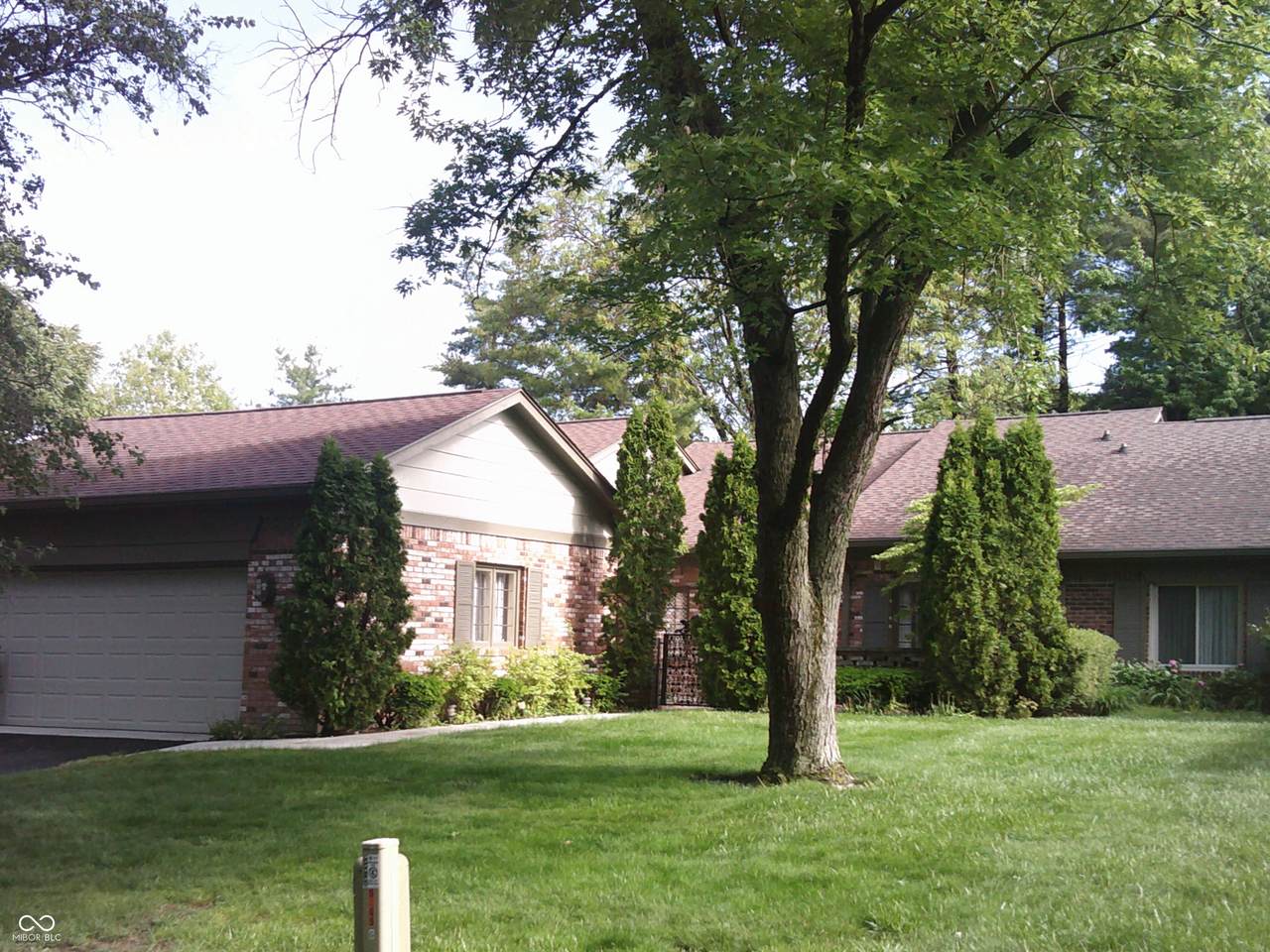 5409 Greenwillow Road - Photo 1
