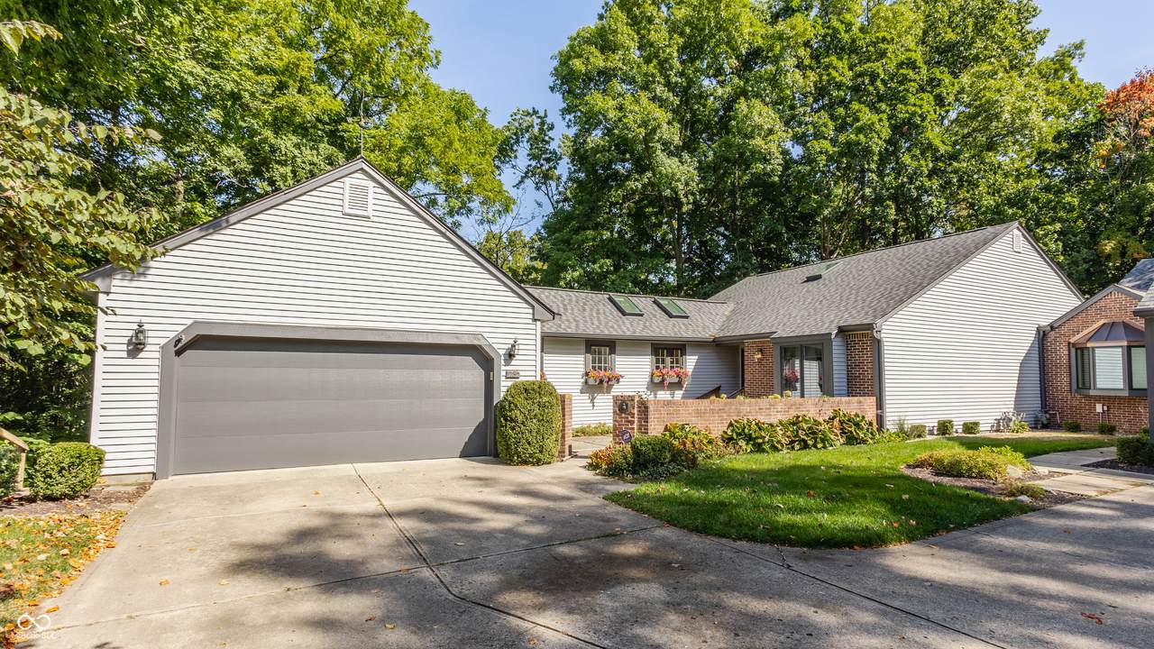 1732 Creekside Lane - Photo 1