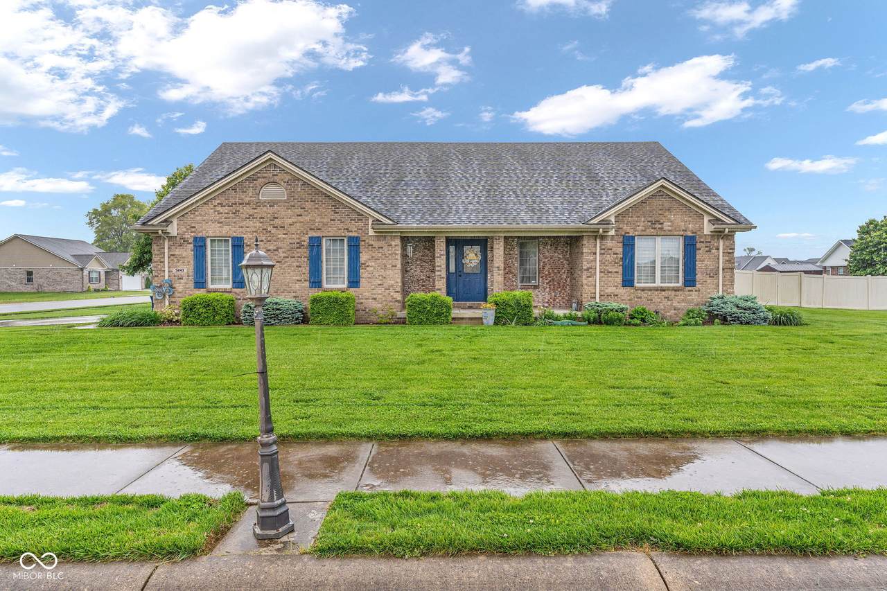 5243 Chloe Lane - Photo 1