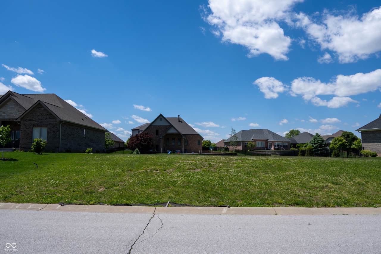 5581 Harness Drive - Photo 1