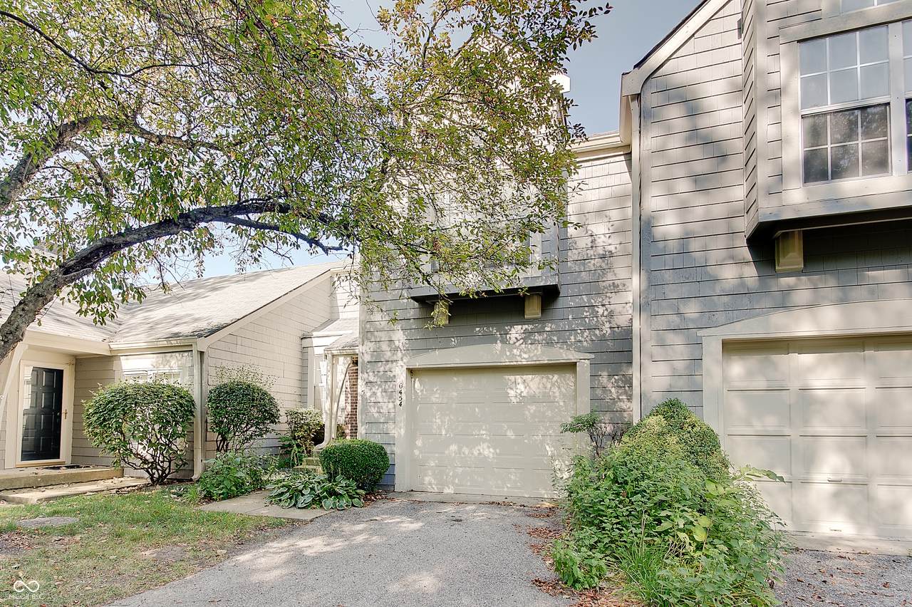 6454 Watham Court - Photo 1