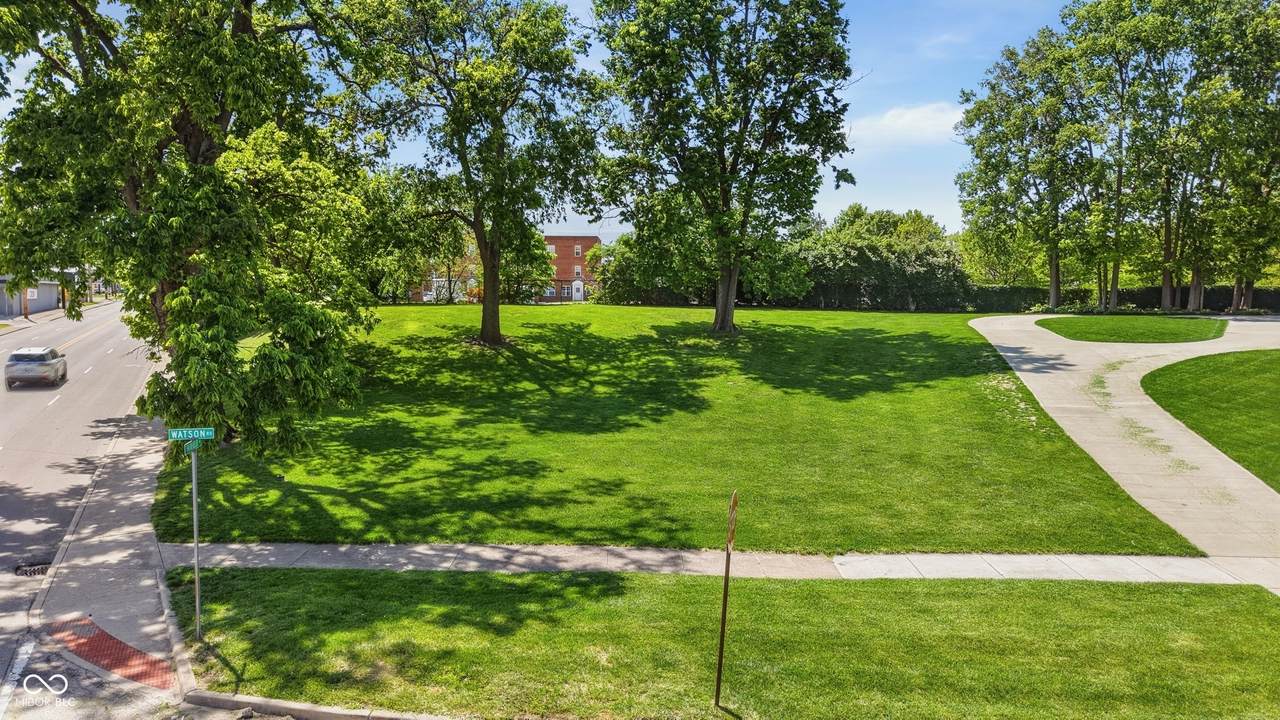 3500 Watson Road - Photo 1