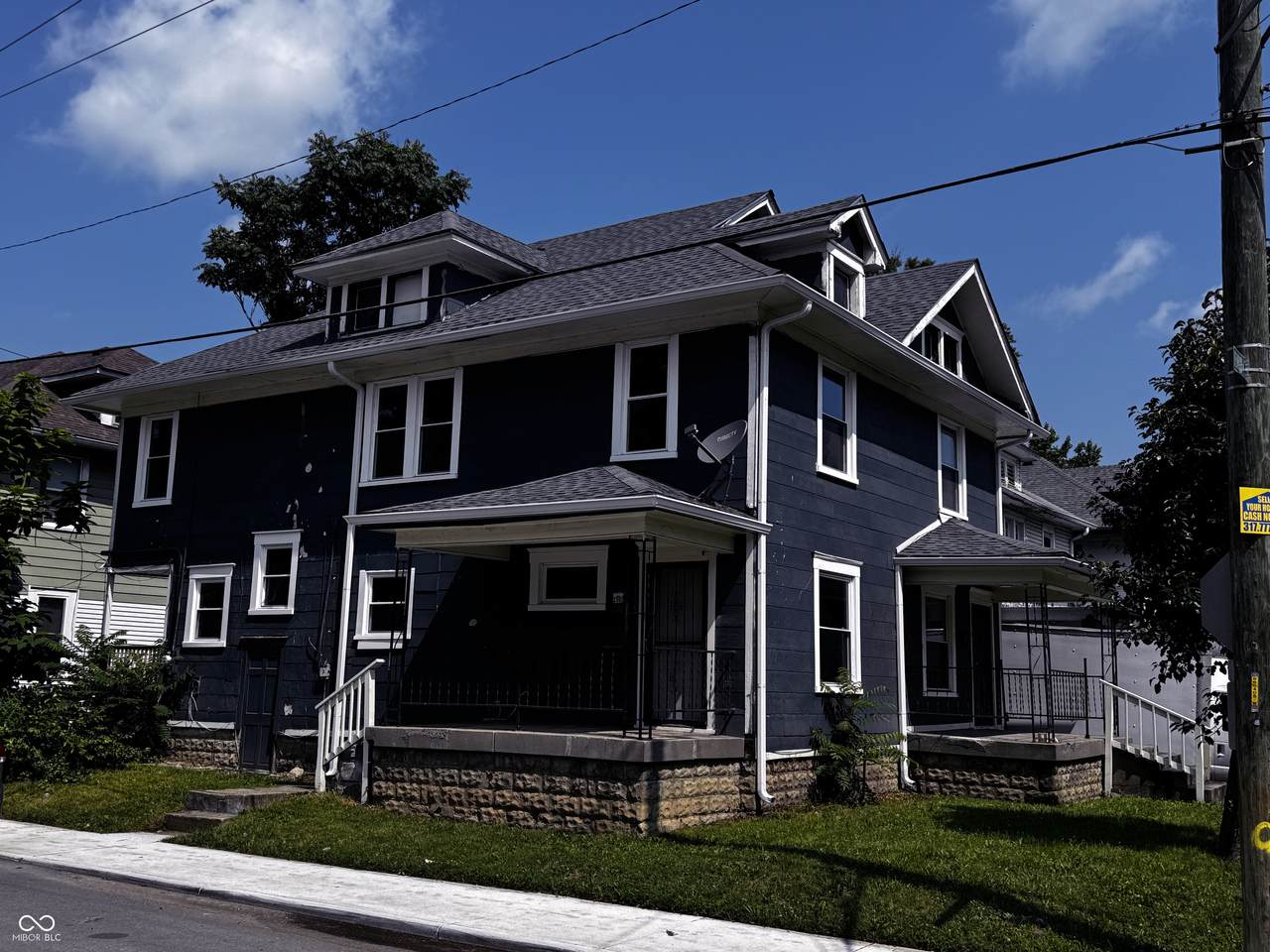 3502 - 3504 Kenwood Avenue - Photo 1