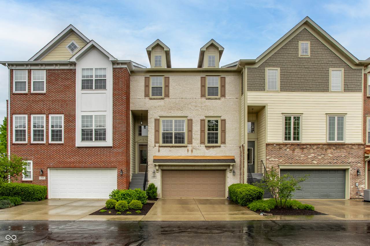 207 Wakefield Way - Photo 1