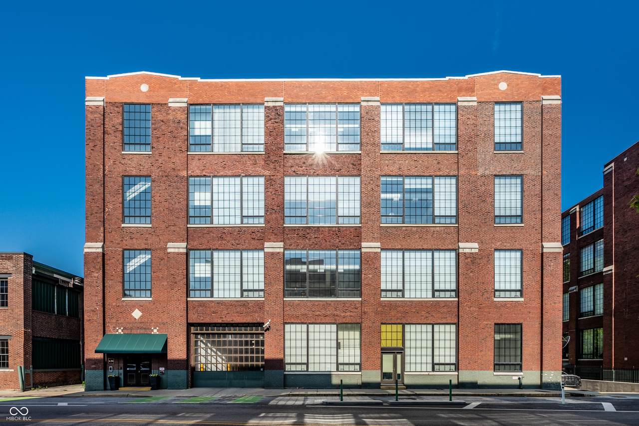 630 College Avenue - Photo 1