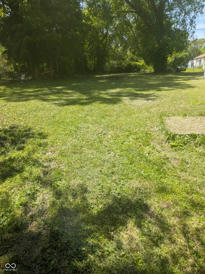 3542 Kinnear Avenue - Photo 1