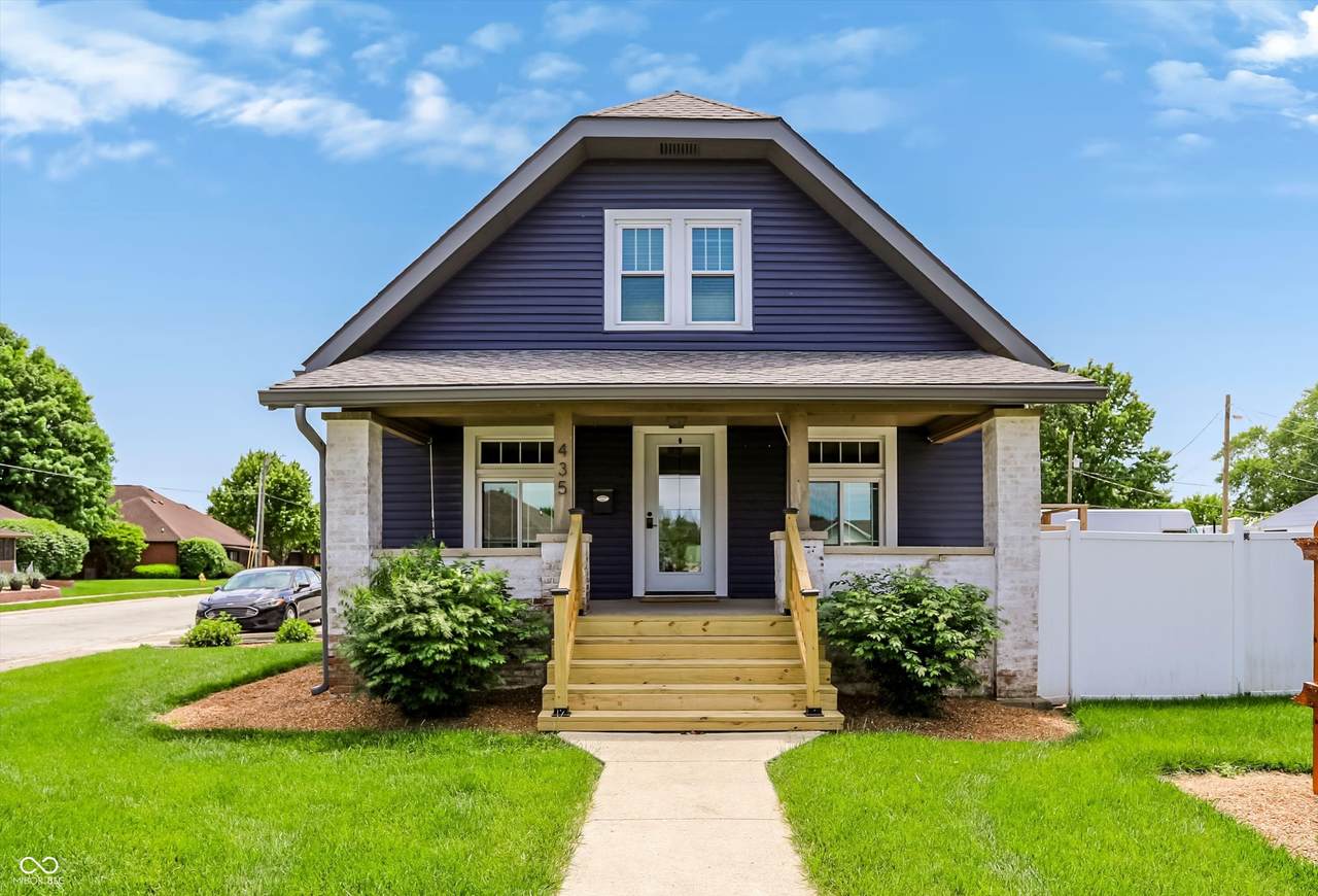 435 Main Street - Photo 1