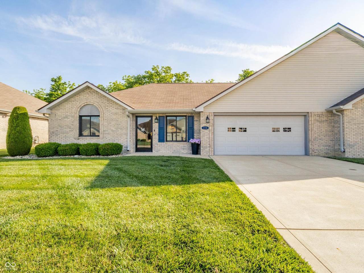 154 Bay Ridge Drive - Photo 1